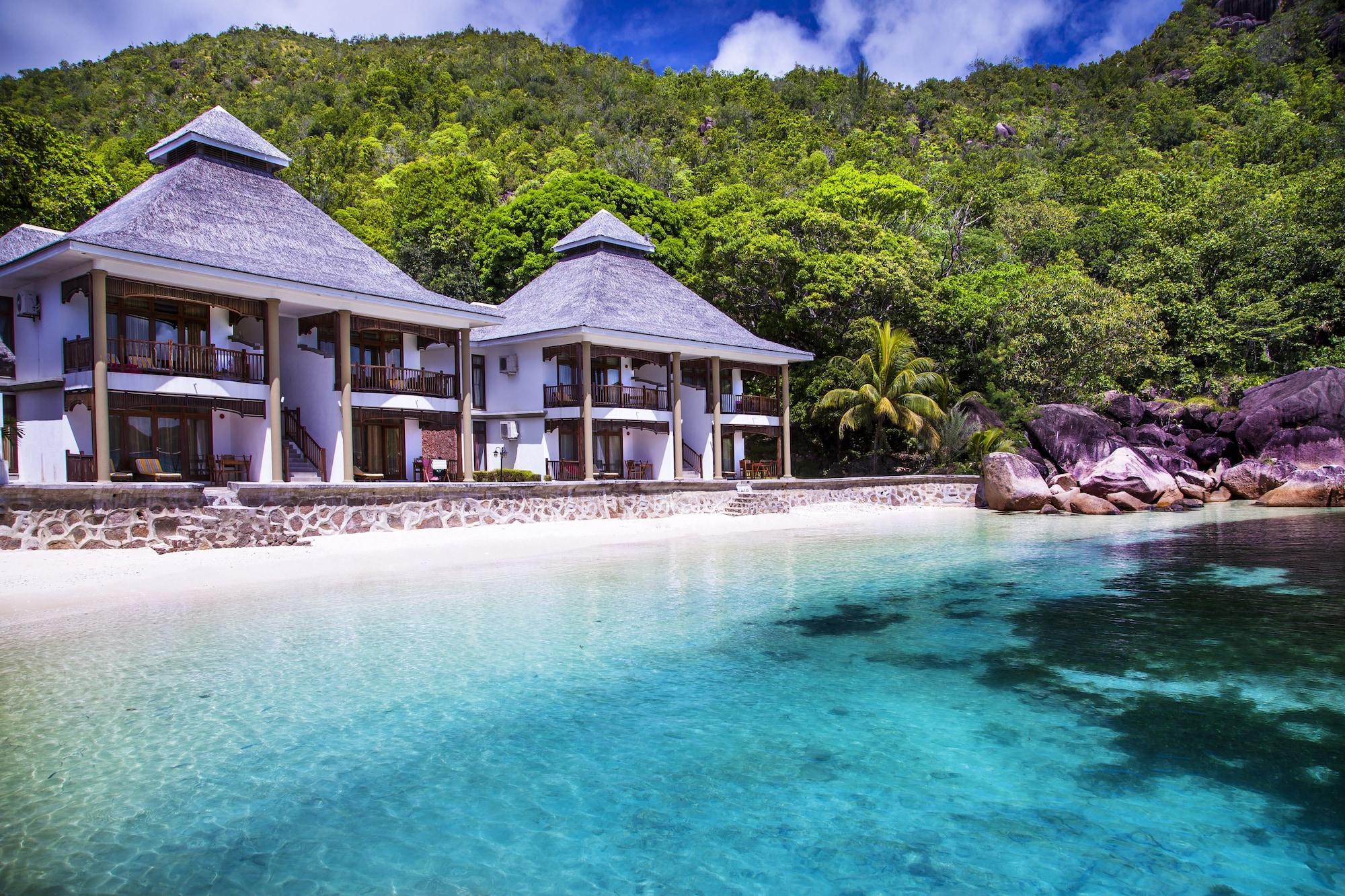 多美恩酒店 Anse Volbert Village 外观 照片